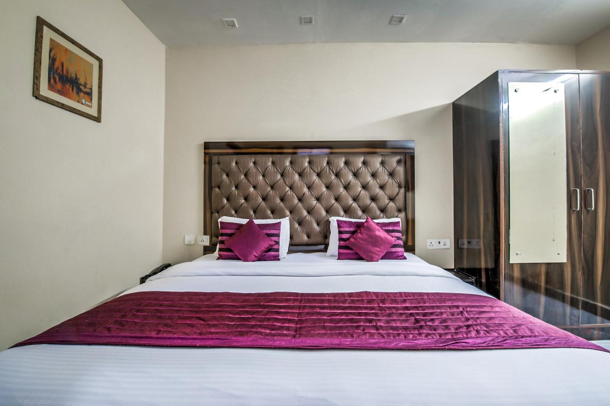 Hotel O Crosswinds Residency Indirapuram Dış mekan fotoğraf